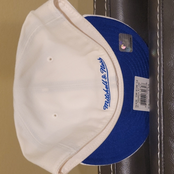 Throw back Mitchell and ness Indianapolis Colts Nfl alt logo - Picture 5 of 6